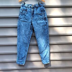 Vintage Acid Wash Guess Jeans